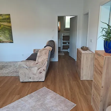 Hahnenblick شقة